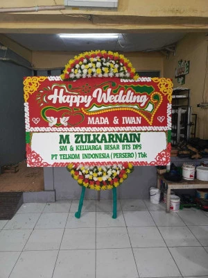 Papan Bunga di Lengkong Gudang